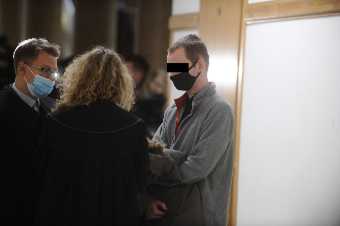 Katastrofa autobusu na moście Grota-Roweckiego. Tomasz U. stanął przed sądem. "Liczymy na sprawiedliwy proces"