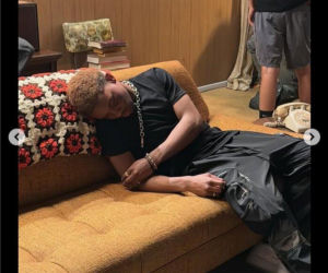 Kara śmierci dla znanej gwiazdy muzyki? Gotowy scenariusz na horror!