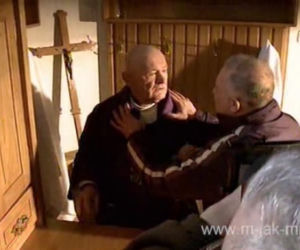 	M jak miłość odc. 1145. Rafał (Przemysław Bluszcz), ksiądz (Maciej Damięcki)