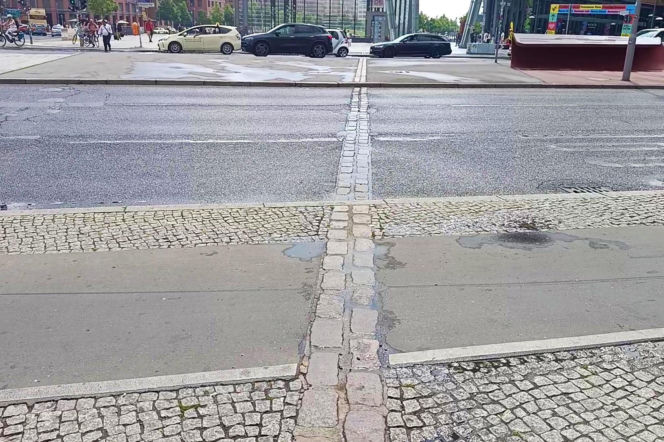 65 lat temu powstał Mur Berliński
