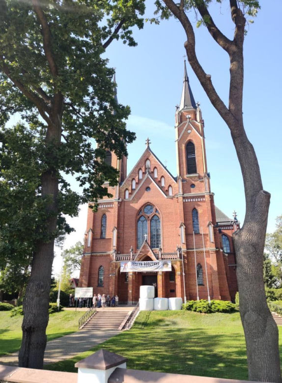 Sanktuarium Maryjne - Salezjanie Różanystok