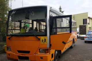 Trzcianka: Pijany kierowca autobusu szkolnego! Dzieci już były gotowe do wyjazdu