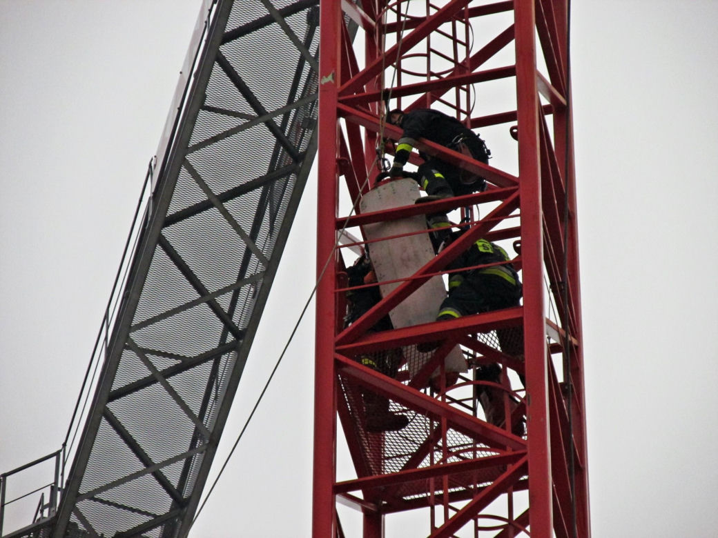 Tragedia na budowie osiedla Avia: Związkowcy wyliczają zaniedbania [AUDIO]