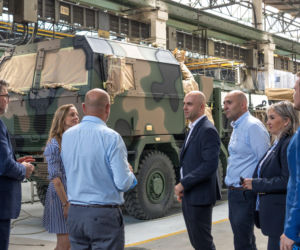 Jelcz bije rekordy produkcji. Nowe inwestycje i kluczowa rola w modernizacji armii