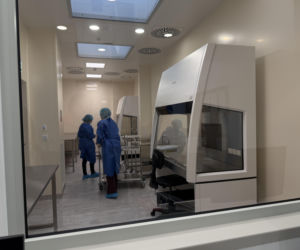 Rewolucja w krakowskim szpitalu. Roboty zaczęły produkować leki