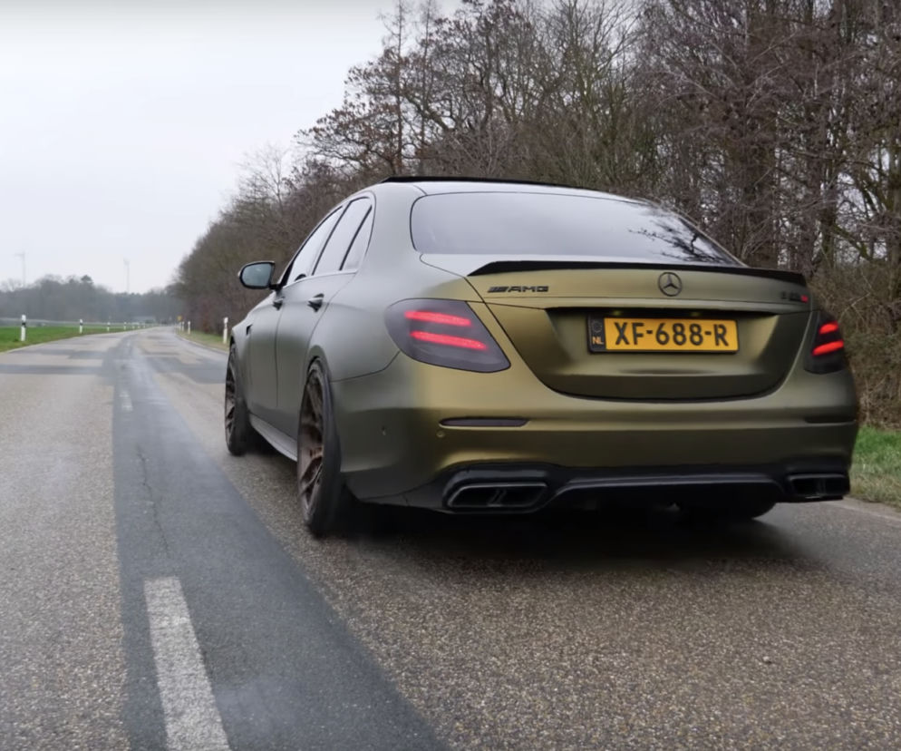Tak przyspiesza 788-konny Mercedes-AMG E 63 S