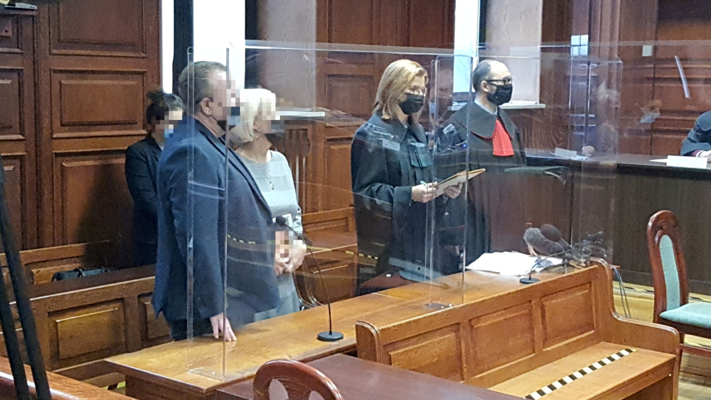 Drogowy bandyta skazany! Zapadł wyrok po makabrze na przejściu