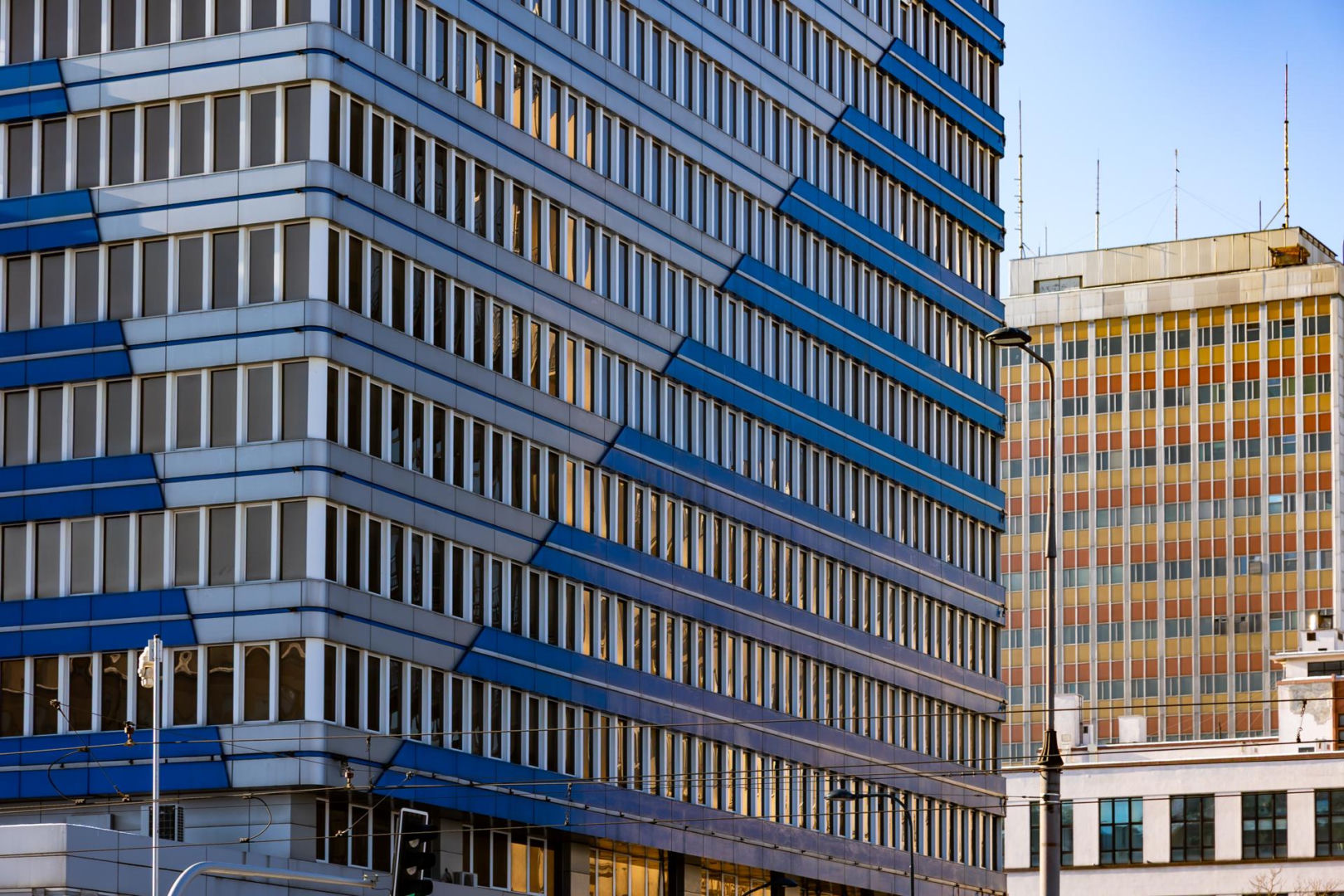 Biurowiec PKO na rogu Marszałkowskiej i Nowogrodzkiej w Warszawie