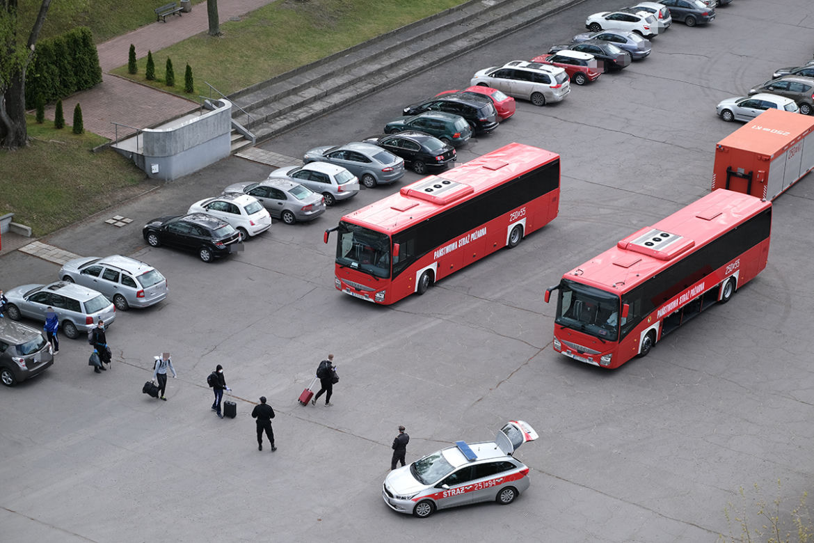 Podchorąży opuszczają szkołę