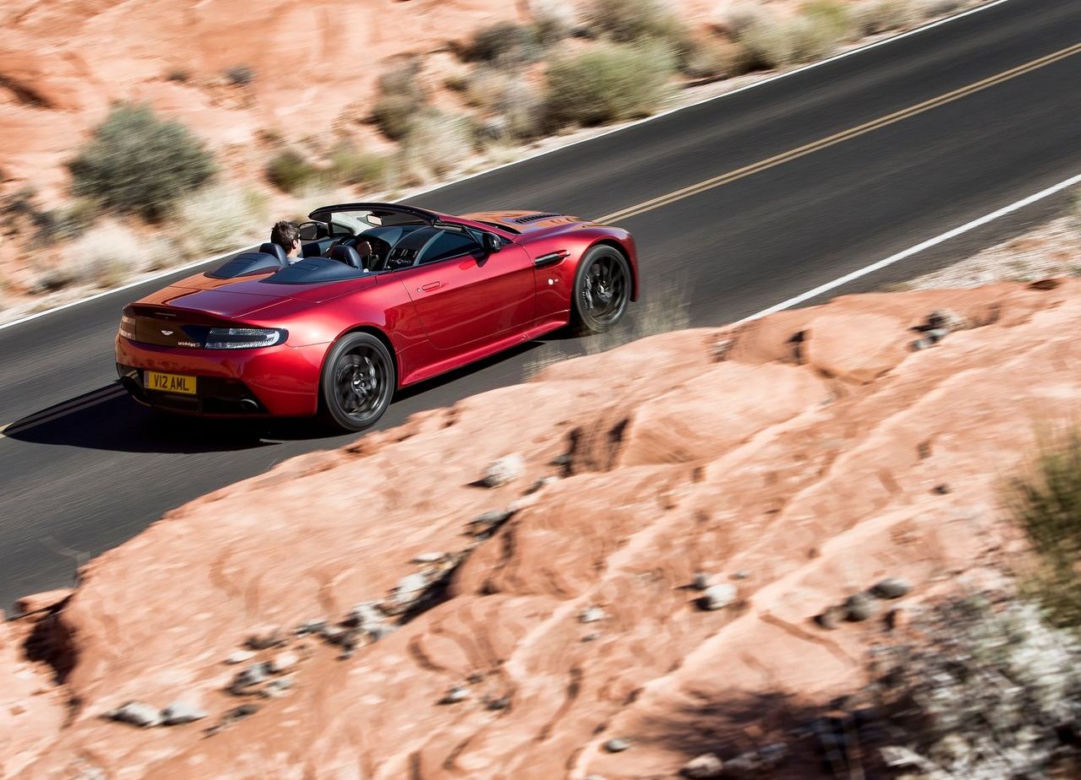 Aston Martin Vantage V12 S Roadster