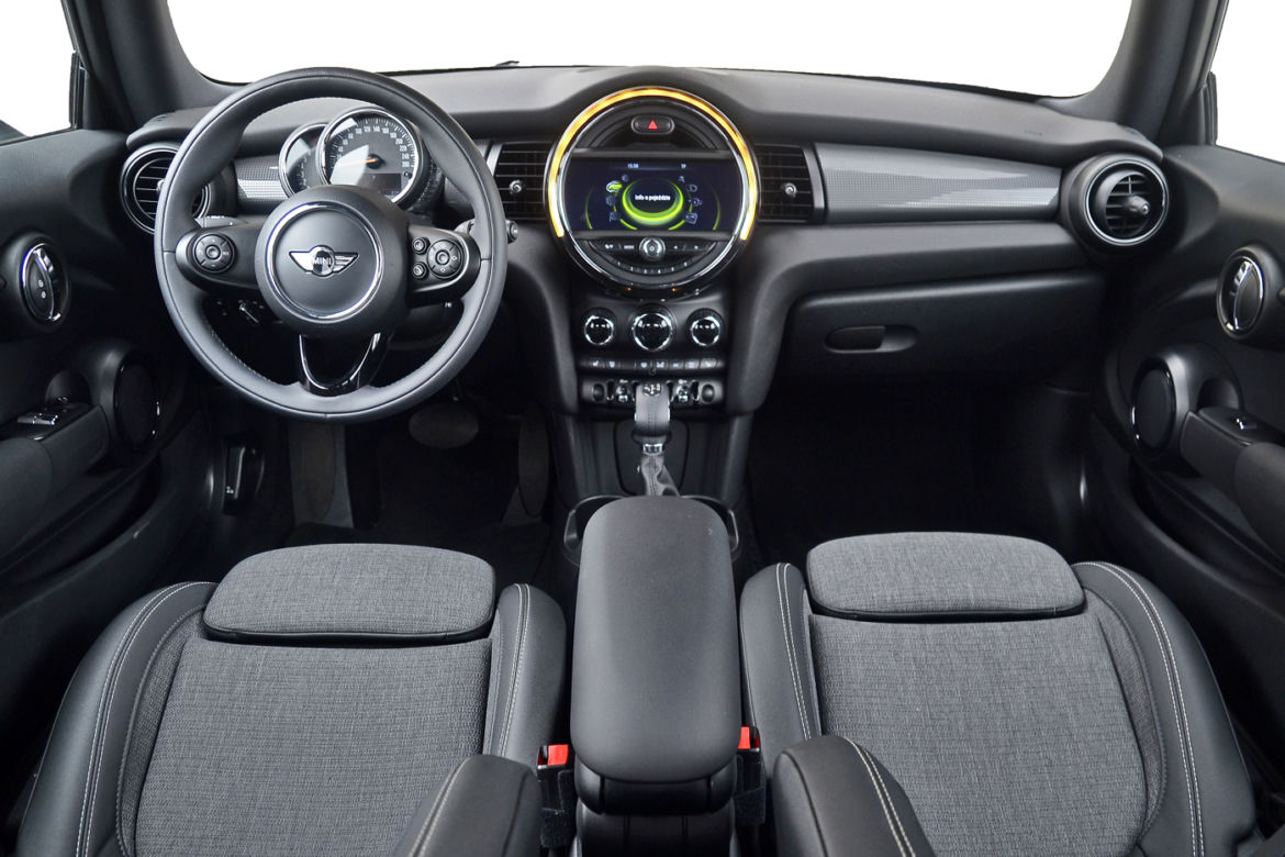 MINI Cooper z pakietem John Cooper Works