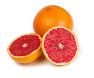 11.  Grejpfrut czerwony – 38 mg/100 g