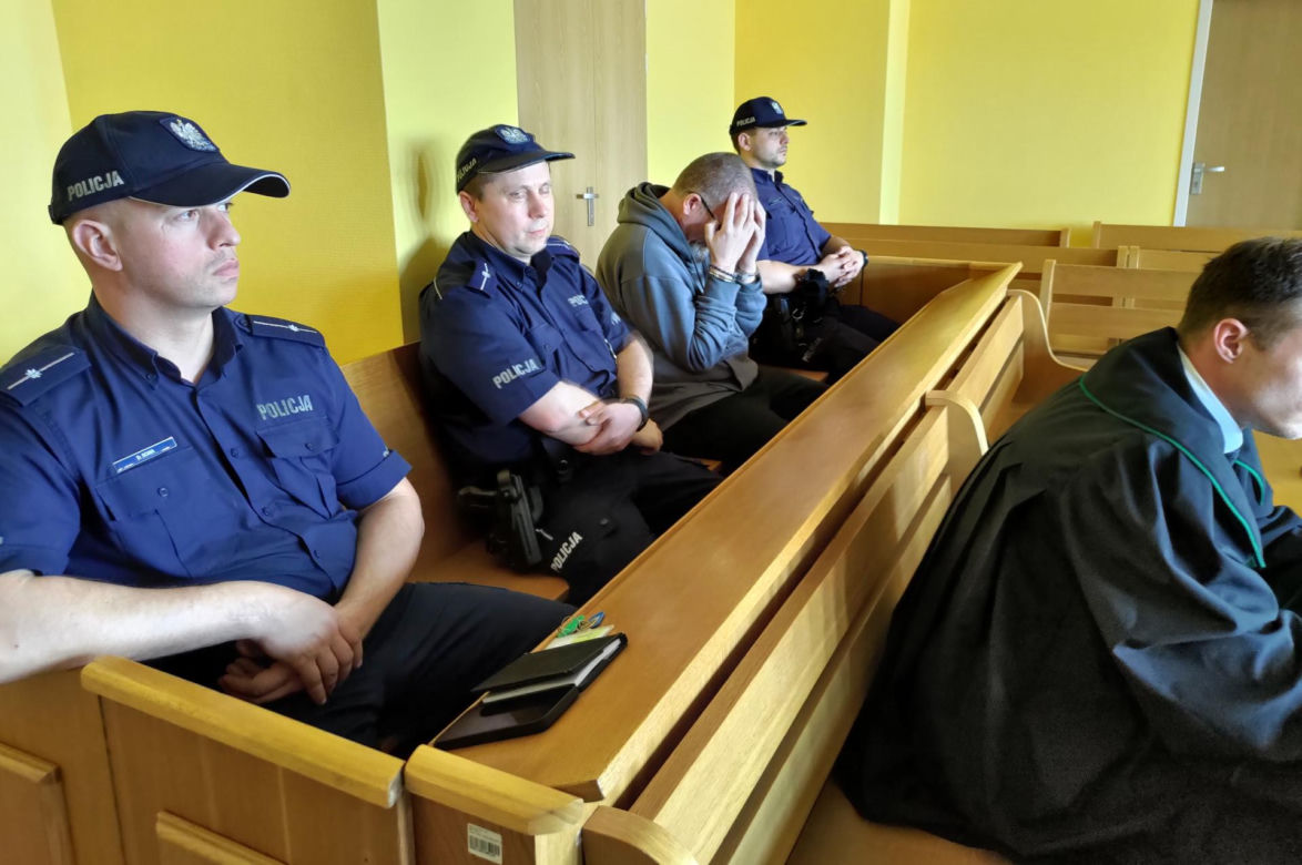 Ruszył proces księdza, który urządził orgię na plebanii w Dąbrowie Górniczej
