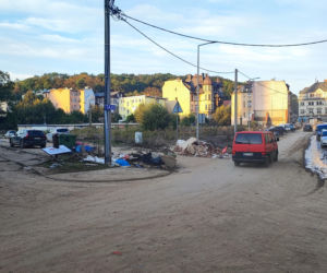 Pękła tama, fala zalała miasto. Dwa lata od koszmaru na Dolnym Śląsku. Dzieci płakały