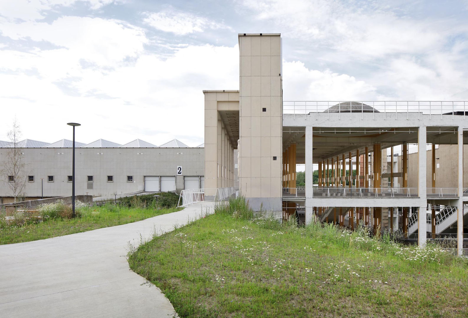 Renowacja i przebudowa Palais des Expositions w Charleroi w Belgii