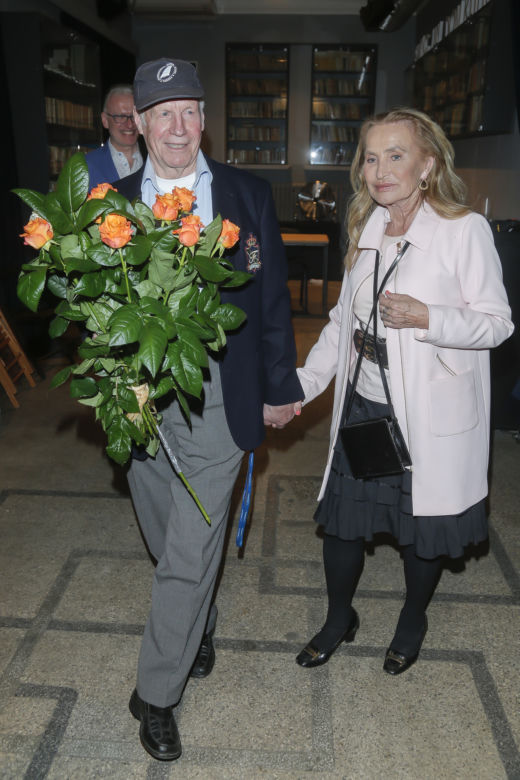 Krzysztof Baranowski opuści żonę na rok
