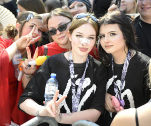 Drugi koncert The Weeknd w Warszawie. Najwierniejsi fani nie przestraszyli się morderczego upału. Znajdź się na zdjęciach
