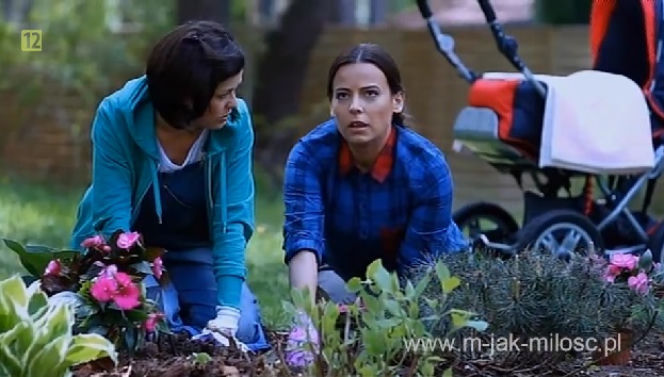 M jak miłość. Magda (Anna Mucha), Kinga (Katarzyna Cichopek)