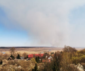 Pożar Biebrzańskiego Parku Narodowego. Zdjęcia Internautów