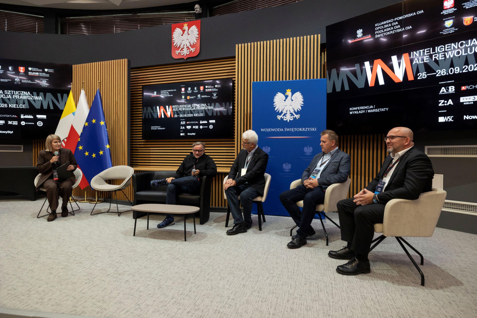 Konferencja „Inteligencja sztuczna, ale rewolucja prawdziwa”