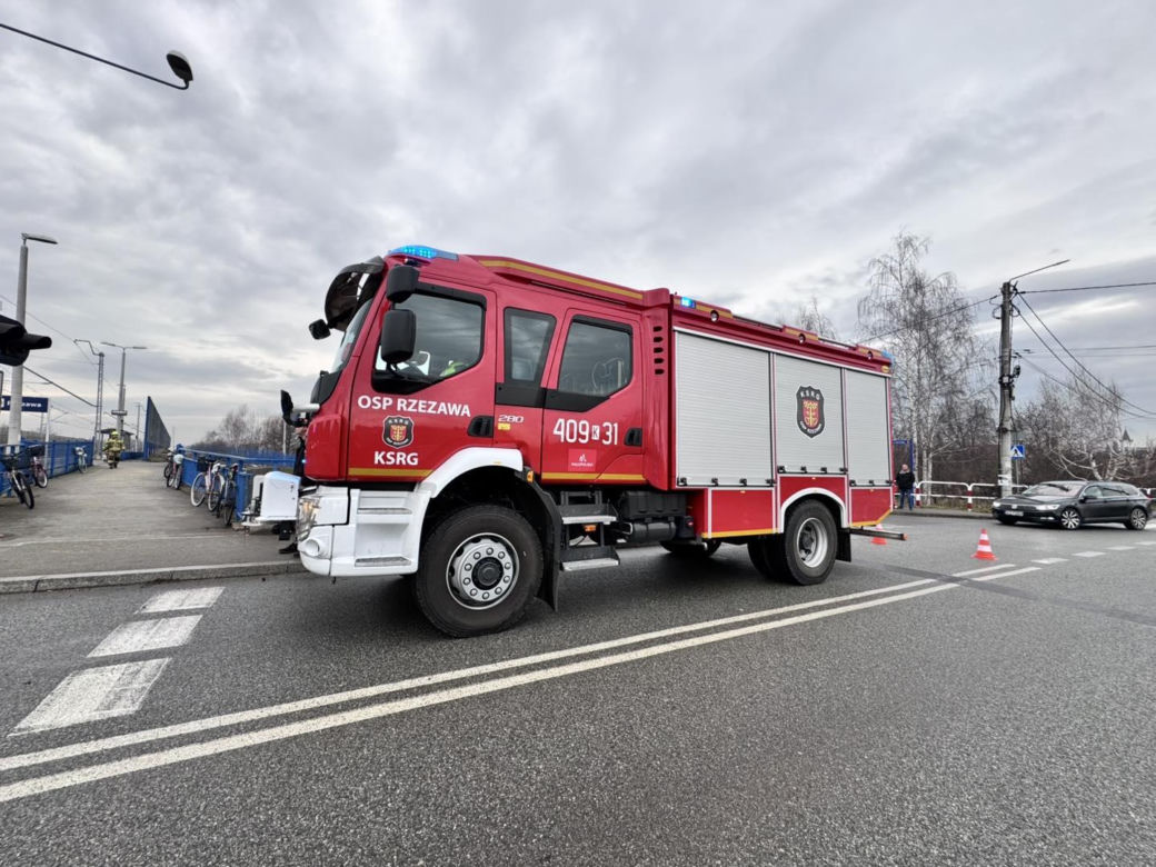Śmiertelne potrącenie na torach w Małopolsce. Kobieta wpadła pod jadący pociąg