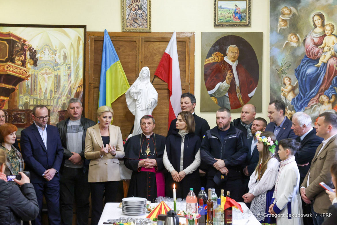 Agata Duda na Ukrainie! Przyjechała z konkretną pomocą. Aż trudno uwierzyć w ten gest 