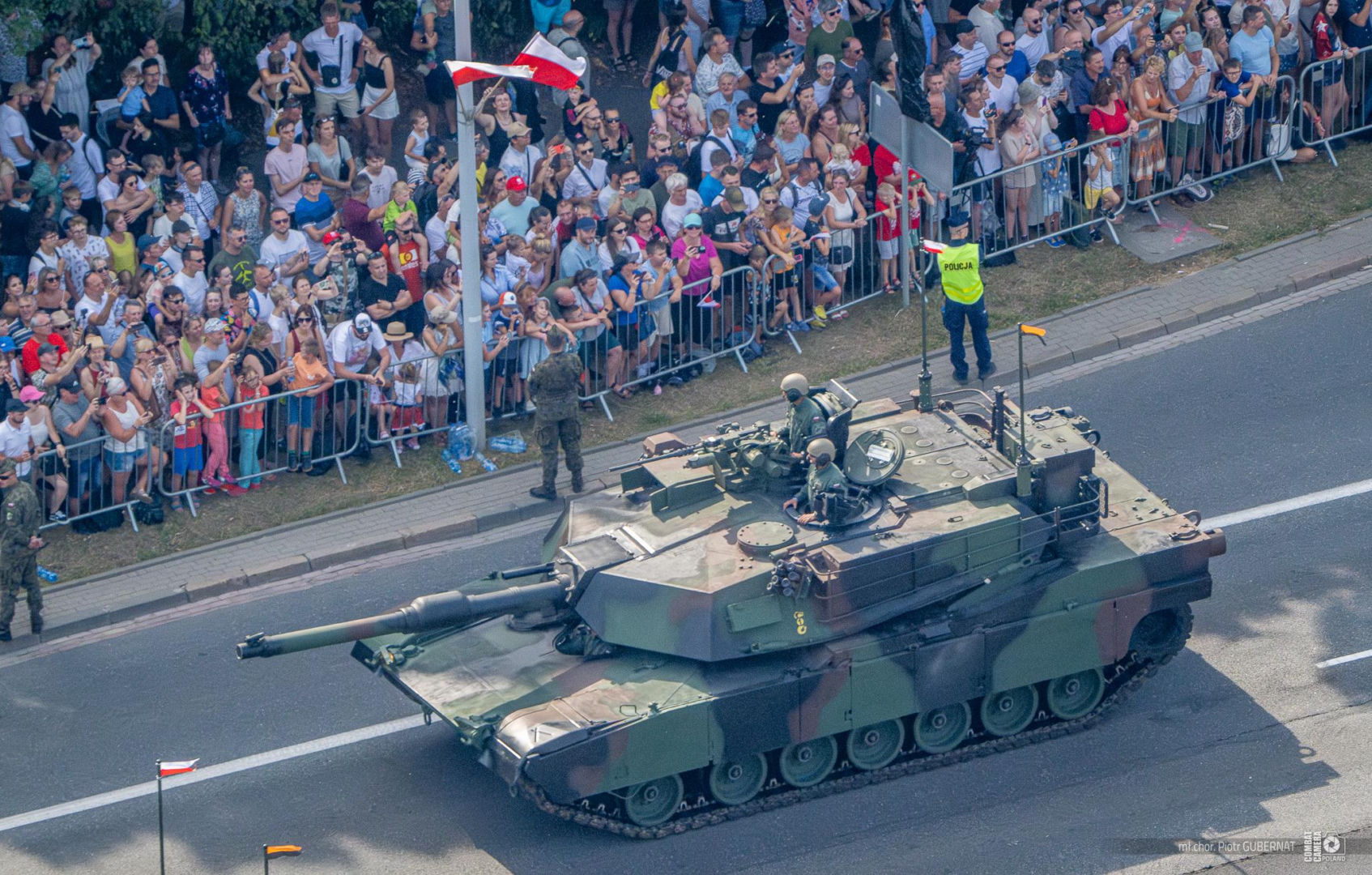 Święto Wojska Polskiego 2026: Wielka defilada w Warszawie i parada morska w Gdyni. Tysiące żołnierzy i ten sprzęt wojskowy zaskoczą Polaków