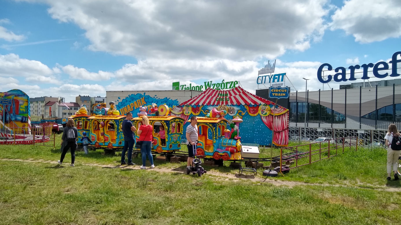 Białystok. Lunapark Bajka na Zielonych Wzgórzach