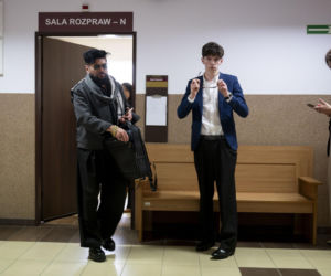 Krzysztof Rutkowski, Aleksander Zych i Natasha Zych w sądzie. Chodzi o alimenty