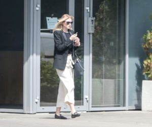 Kinga Duda podróżując limuzyną łamie przepisy 