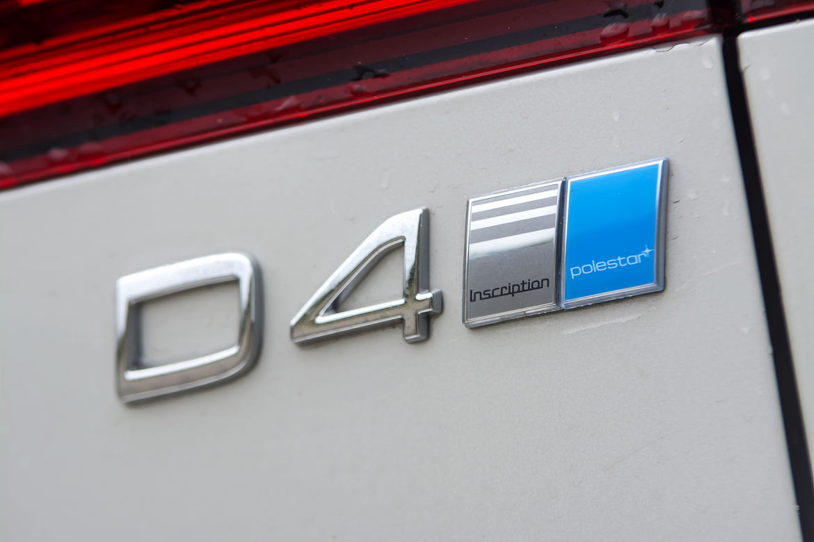 Volvo V60 D4 8AT Inscription