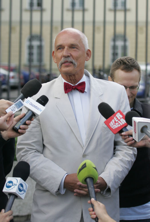 Janusz Korwin-Mikke skończył 80 lat. Tak się zmieniał