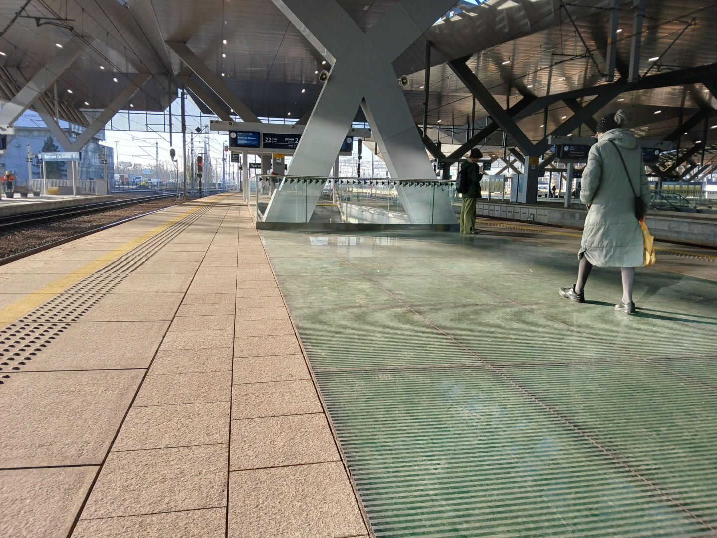 Dworzec kolejowy Warszawa Zachodnia po otwarciu