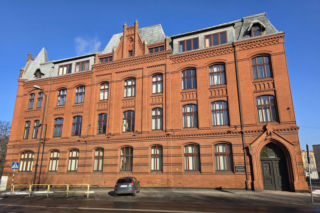 To miasto na Śląsku zachwyca perłami architektury. Zabytkowe osiedla robią wrażenie!