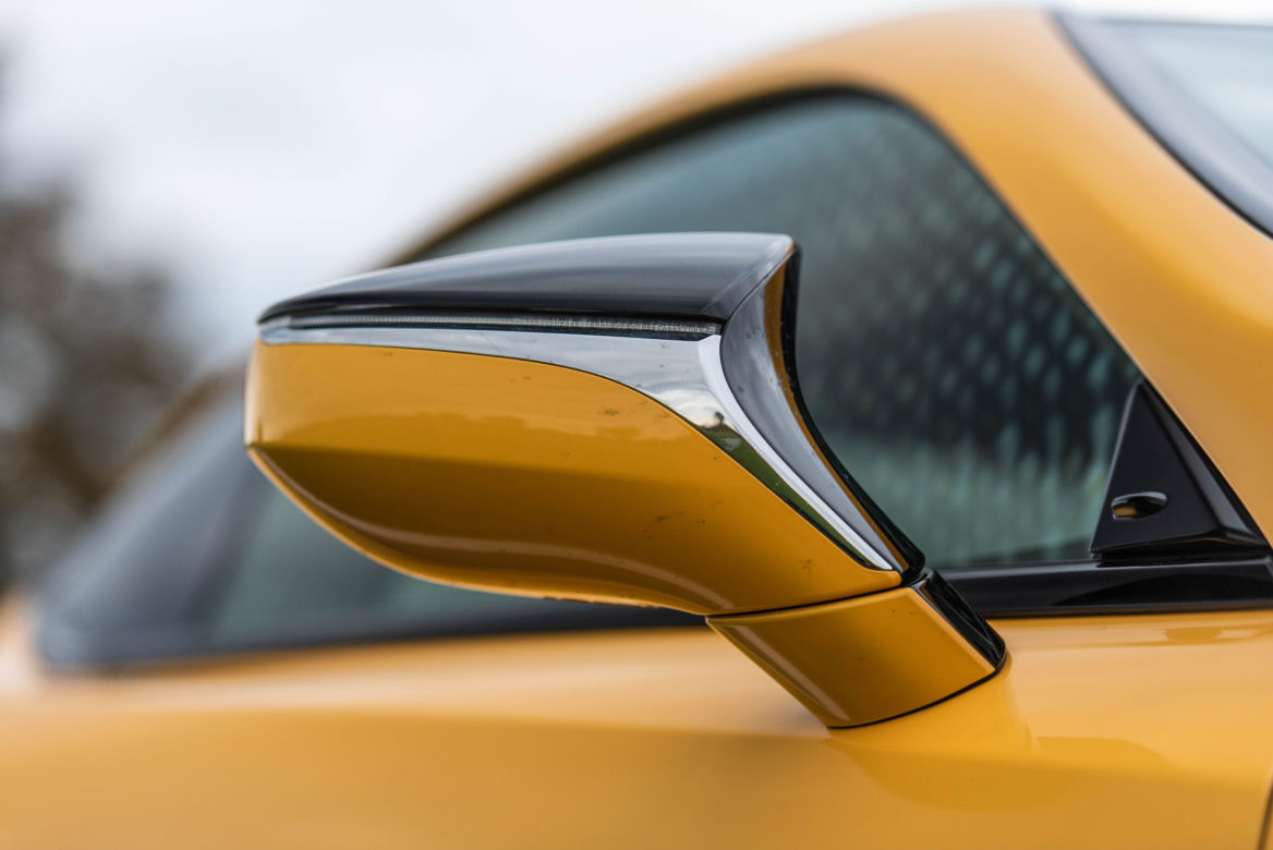 Lexus LC 500 Yellow Edition 5.0 V8