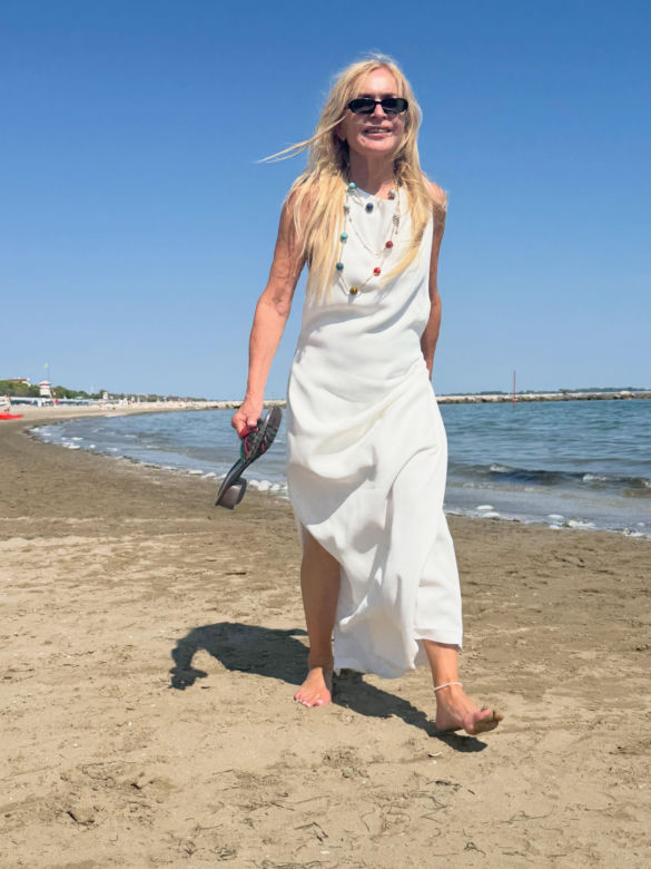 Monika Olejnik podbiła Wenecję. W drogich perłach wybrała się na słynny festiwal