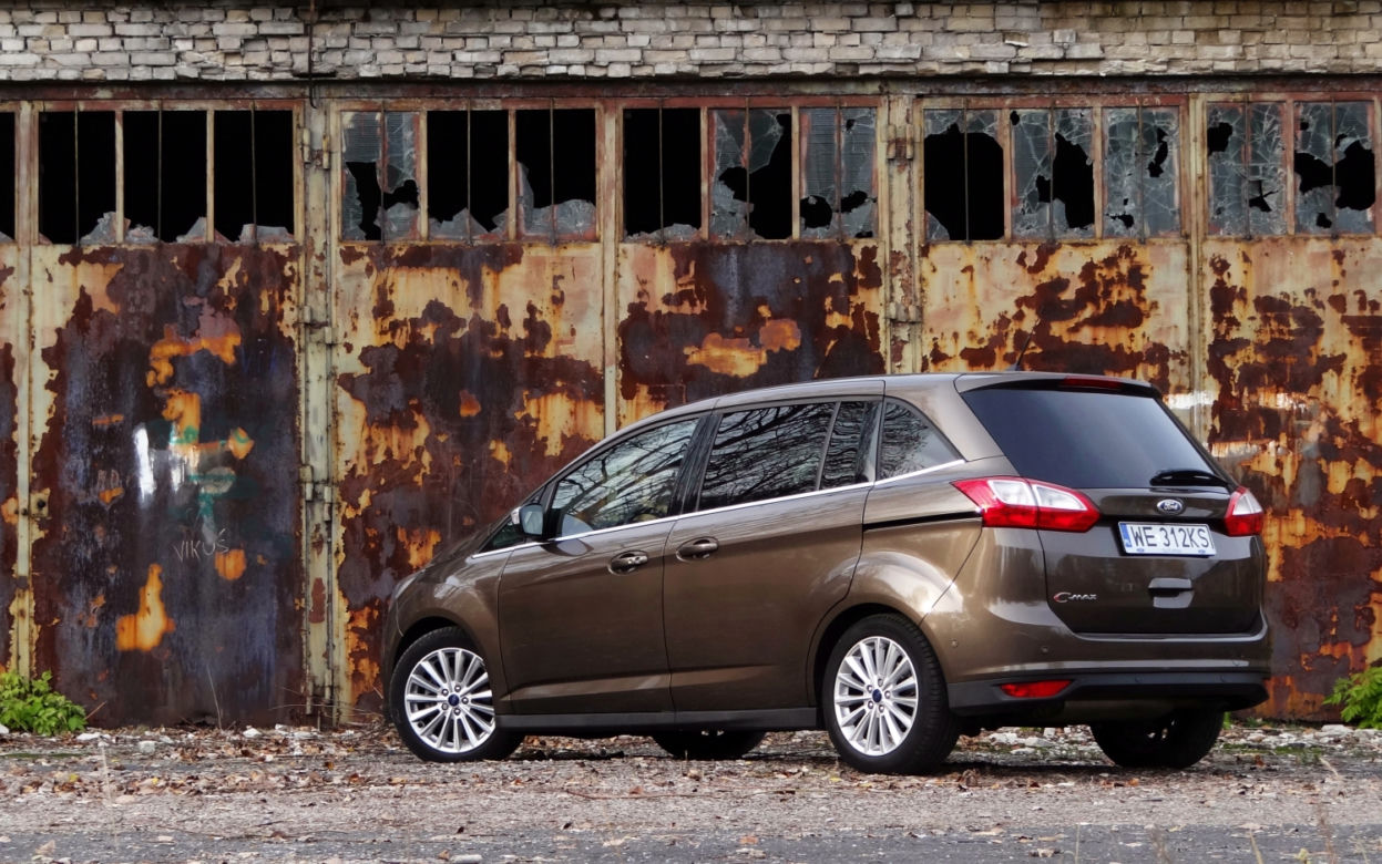 Ford Grand C-MAX 2.0 TDCI 150 Titanium