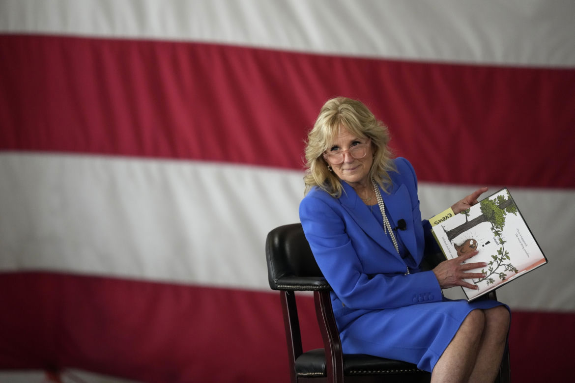 Porównanie stylu pierwszych dam: Jill Biden i Agaty Dudy. Która ubiera się lepiej?