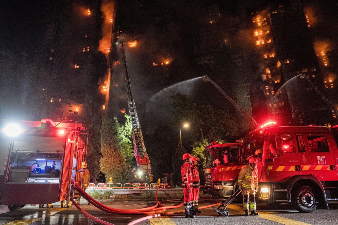 Hongkong / Pożar wieżowców. Liczba ofiar wzrosła już do 44.