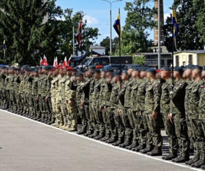 Święto 18. Białostockiego Pułku Rozpoznawczego z uroczystym apelem