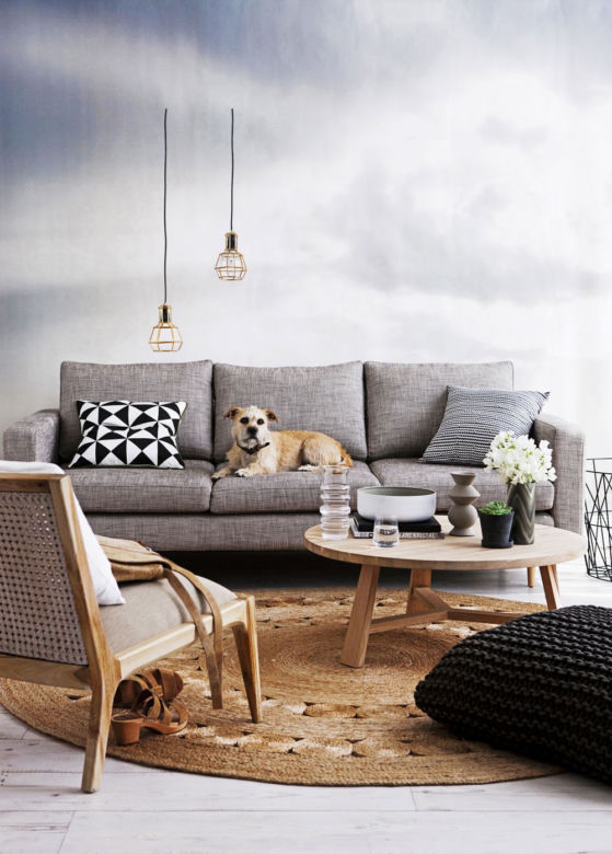 Szara sofa