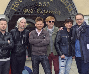 Ojciec Mateusz 16 sezon. Artur Żmijewski, Paweł Stasiak, Dariusz Piskorz, Waldemar Kuleczka, Jacek Szewczyk