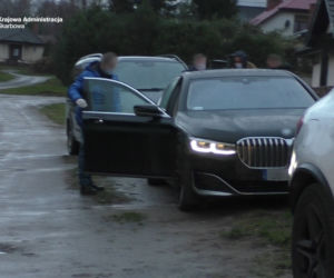 Warmińsko-mazurska KAS rozbiła zorganizowaną grupę przestępczą. Są kolejne zatrzymani