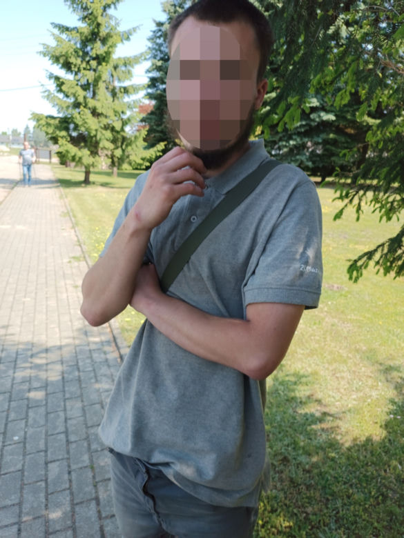 Zamienili życie 20-letniego Tomka w koszmar. Zrobili mu TO kijem od szczotki 