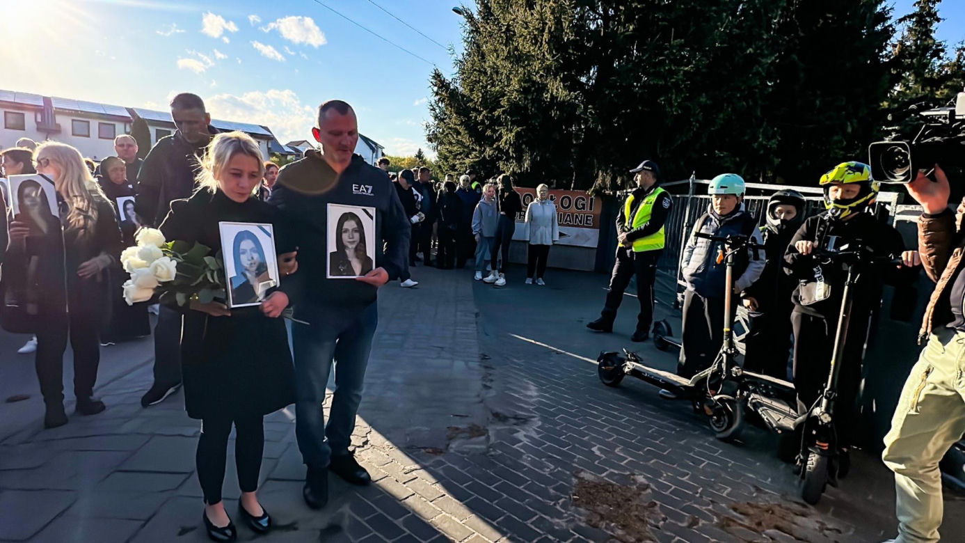Miała 16 lat i plany na przyszłość. „Chciała zostać fryzjerką”. Nastolatka z Mławy brutalnie zamordowana