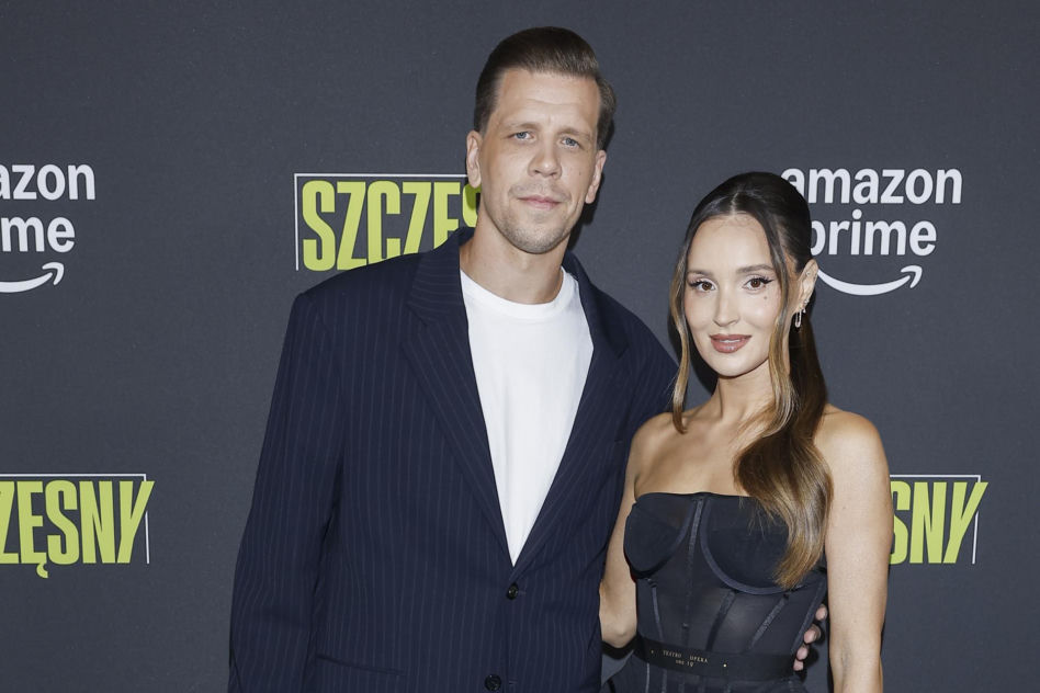 Premiera filmu "Szczęsny". Tomasz Kot z synem, brata piłkarza z rodziną i Quebonafide z partnerką [GALERIA]