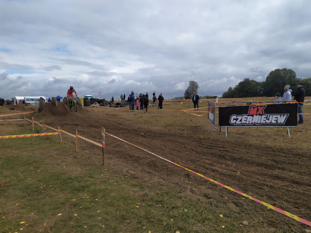 ZOBACZ ZDJĘCIA z III rundy mistrzostw okręgu warszawskiego Cross Country w Czerniejewie