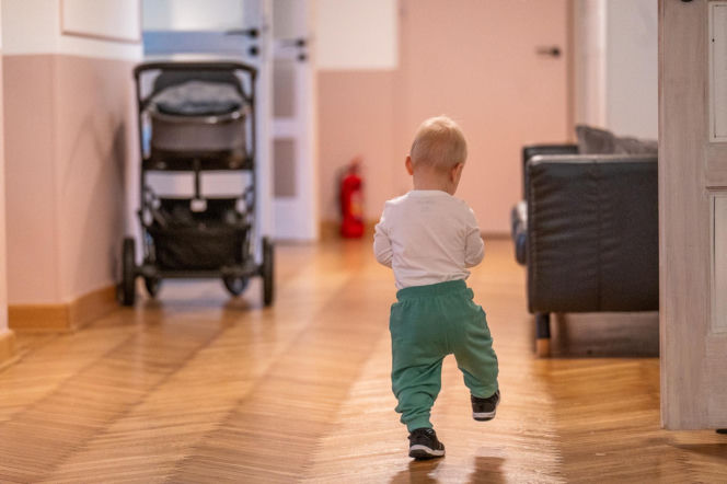 Stasio ma nowy dom. Rodzice pokochali go za zdjęcie z samochodzikiem