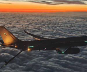 Polski F-16 i francuski Airbus A330 MRTT. Jak wyglądało tankowanie w powietrzu po defiladzie?