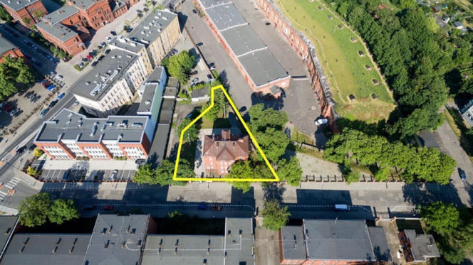 Powierzchnie biurowe w centrum Torunia czekają na najemców. AMW organizuje przetarg